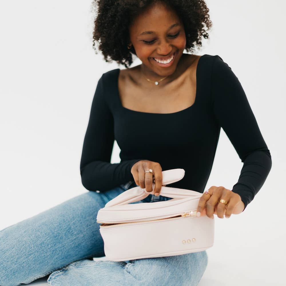 Madelyn Bow Makeup Bag: Emerald